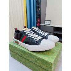 Gucci Low Shoes